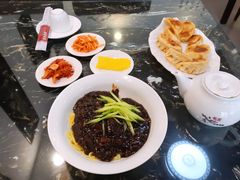 炸酱面-桃园中华料理炸酱面(燕儿岛路店)