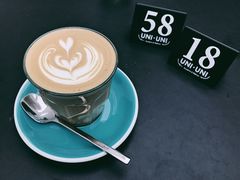 -UNI UNI(环亚凯瑟琳店)