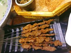 -丁里羊肉小镇(天鹅湖总店)