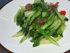 -潮界(凯德晶萃店)