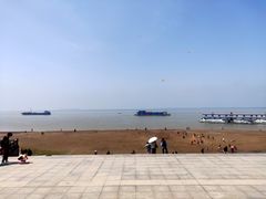 -巴陵广场