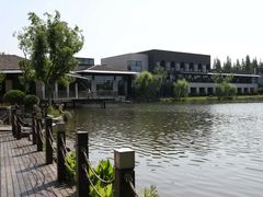 -上海怡沁园度假酒店