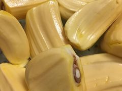 -雨露空间(嘉善施家店)