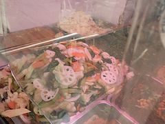 -老六素货(王顶堤店)