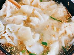 -继红顺河抄手名小吃