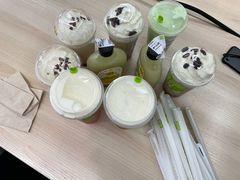 -奈雪的茶(中华广场店)