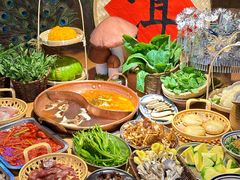 -洱火云南酸菜牛肉火锅(石景山当代商城店)