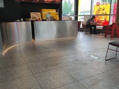 -麦当劳(北苑秋实路店)