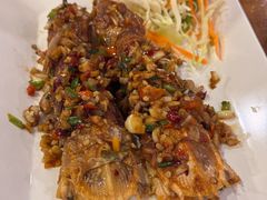 -两兄弟Song Pee Nong(2号店)