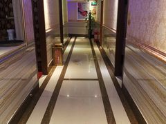 -富苑休闲会所·K歌足疗·按摩SPA(大良店)