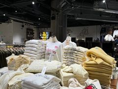 -ONE MOMENT(北京朝外店)