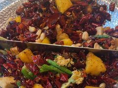 -小鱼小牛·鱼牛干锅·脆鱼火锅(世欧广场店)