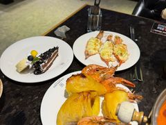 -川骄海鲜自助(王府井奥莱UP TOWN店原世界之花店)