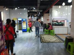 大堂-凤凰路何眼镜香辣蟹(花果园店)