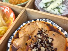 -轻蔬不用等·素食(江苏路店)