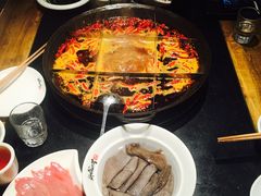 -纸盐河码头火锅(十八梯店)
