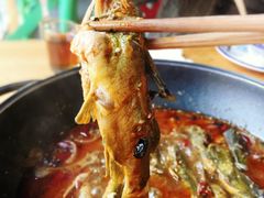 -小小河边鱼(天润城店)