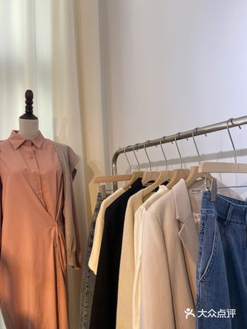 深圳探店｜龙岗预约制服装店