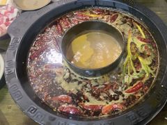 -黄潇洒老火锅(九眼桥宏济巷店)