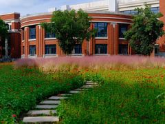 -华东政法大学(松江校区)