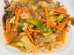 -缘来聚·徽菜名店(黄山宏村店)