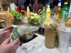 -百品聚旋转火锅(号外店)