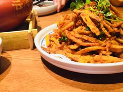 -云海肴·汽锅鸡·云南菜(天山百盛优客店)