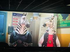 -大地院线珠江摩尔店(CL全景超级影院)