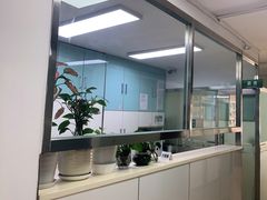 -宠颐生中康贝怡动物医院