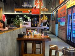 -李犟大爆鳝面·手工蟹黄包(湖滨西湖店)