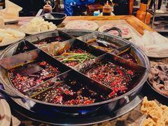 九宫格-化龙桥九宫格火锅(清水河店)