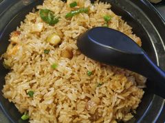 海鲜煲仔炒饭-溏心风鲍港式打边炉(余英坊店)