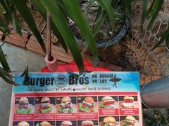 -BURGER BRO'S