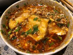 -肖肖酸萝卜鱼火锅(总店)