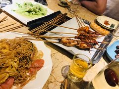 -喝丢一只鞋辣炒海鲜小烧烤(三八广场店)