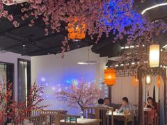 大堂-荷塘秋月·本帮江浙菜(国权路店)