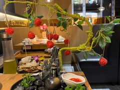 -一朵菌·野生菌探索家火锅(南亚店)