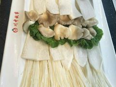 -川中故事·成都老火锅(东书房店)