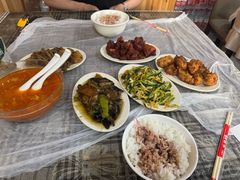 -尹记餐馆(花园店)