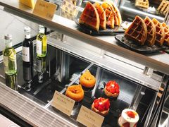 -chenity  cafe