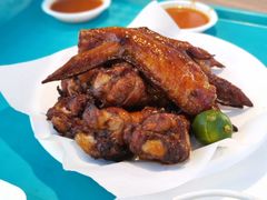 -东海岸人工湖美食村