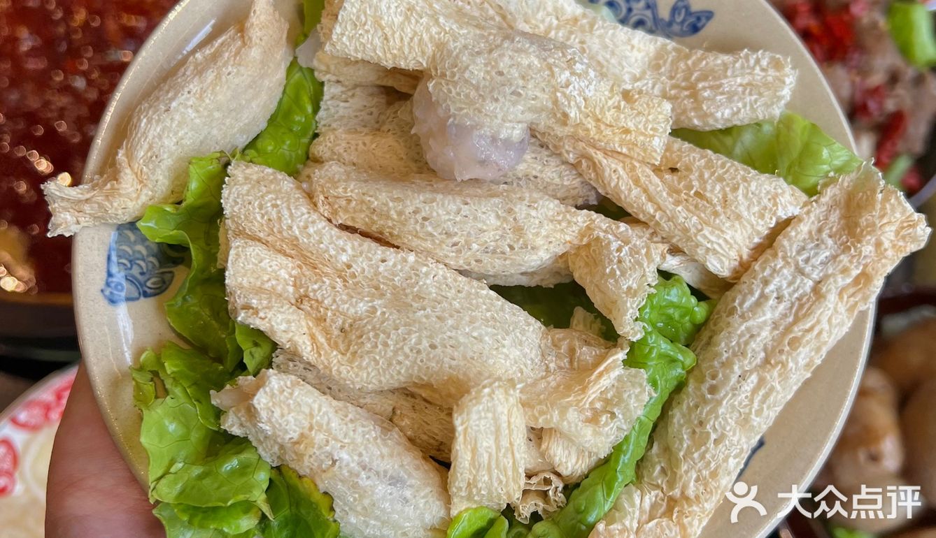[惊恐]在成都！很少看到这么炸裂的…