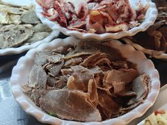 -金杨拉面王小吃面馆·牛三宝面·红烧牛肉粉