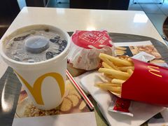 麦辣鸡腿汉堡经典中薯条套餐-麦当劳(北京路广百广场店)