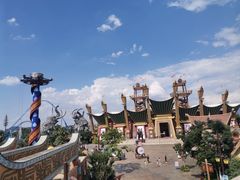 -七彩云南欢乐世界