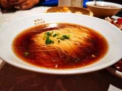 红汤面-松鹤面馆·古法焖肉面(观前店)