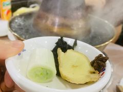 -鑫龙火锅城(环山路店)