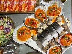 -围炉肉舍丹东海鲜烤肉·烤活鳗(步行街店)