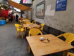 -鸿顺老铁锅美蛙鱼府(解放碑店)