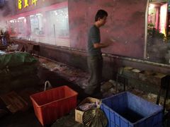 -清真磊磊烧烤老店(饮虎池街34号店)